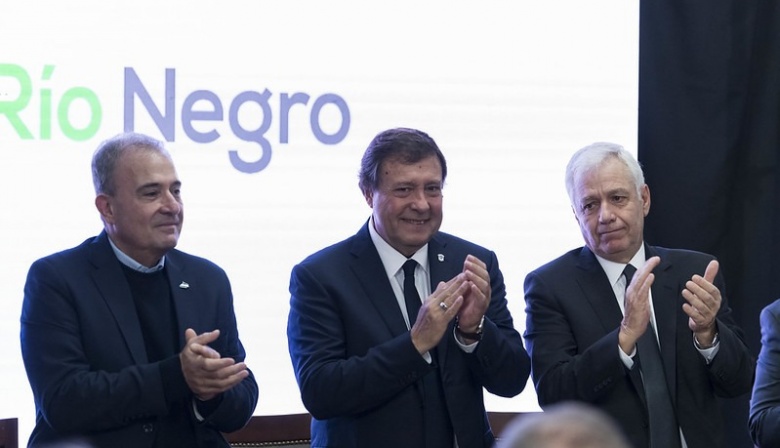 Río Negro rompe el molde: histórico acuerdo con Vaca Muerta Oil Sur dejará 1.000 millones de dólares y pone a la provincia en la ruta energética global