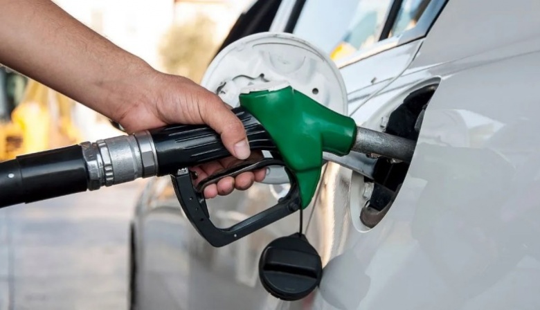 El lunes aumentan los combustibles un 4,5%