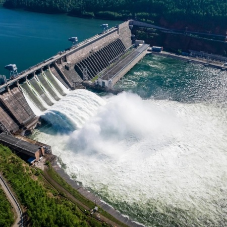 Río Negro y Neuquén piden participación de las represas por el uso de sus aguas para generar energía